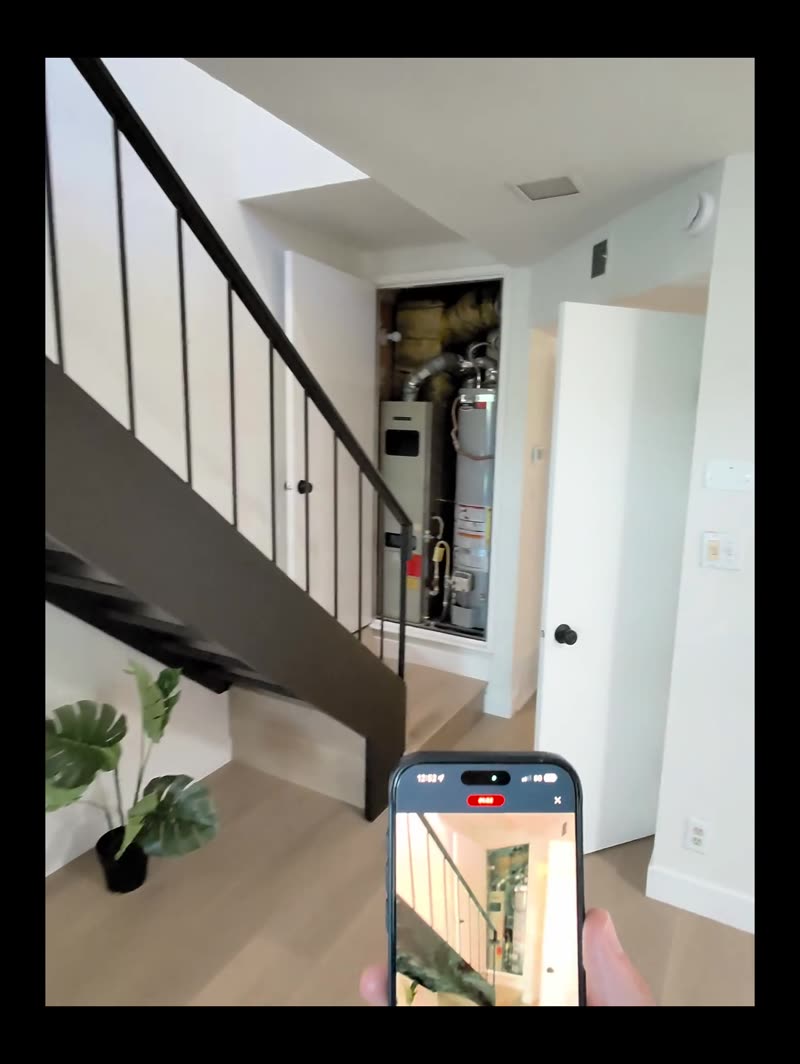 Play clip 03: Tiny Condo: Include the Yard