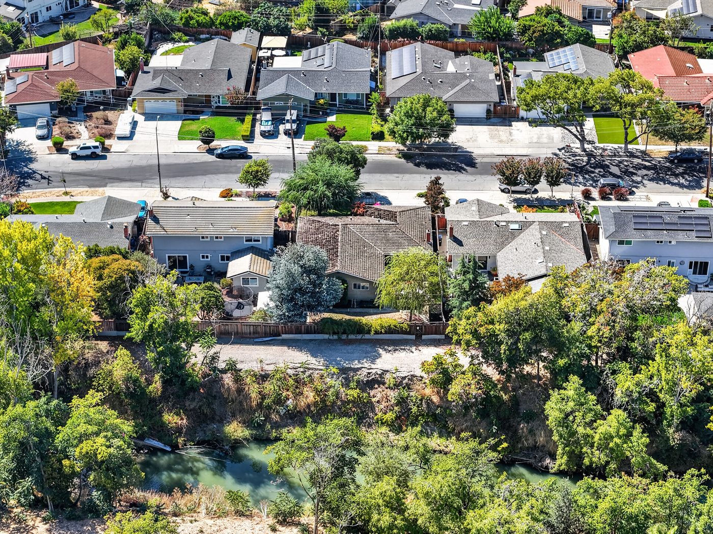 Every aerial you sent of an average home with nothing much around it: 21. Six or seven is the most it needs. My call on each one I talked about is under it.