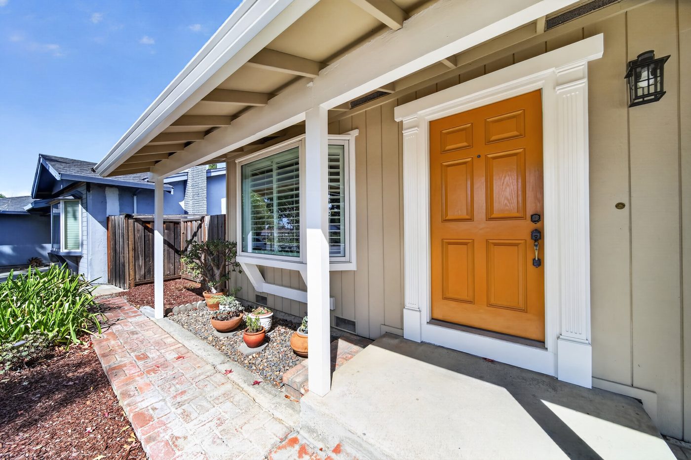 Another common one: you overshot the exterior of a pretty common home. Every angle you sent: 11 (plus 5 virtual twilights made from them).