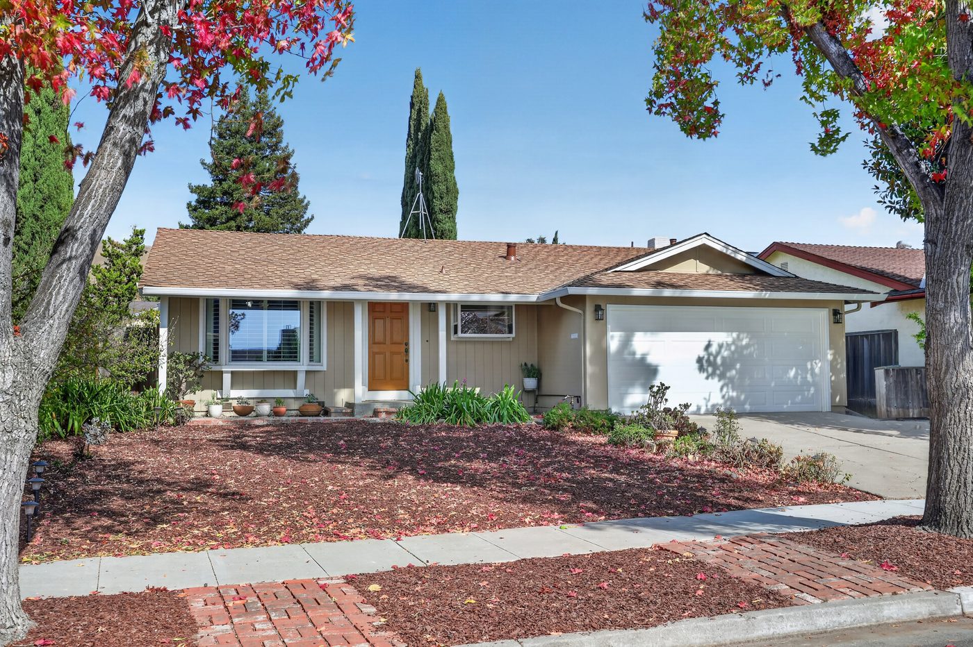 Another common one: you overshot the exterior of a pretty common home. Every angle you sent: 11 (plus 5 virtual twilights made from them).