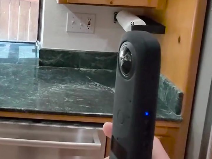 The Theta Z1 lens