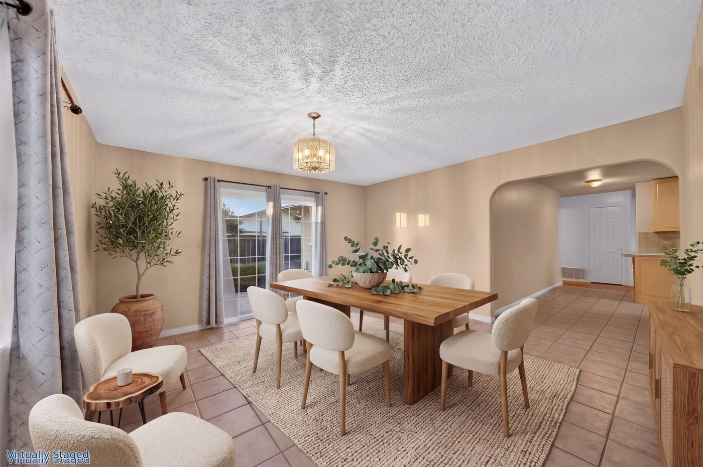 Good: living room B, staged
