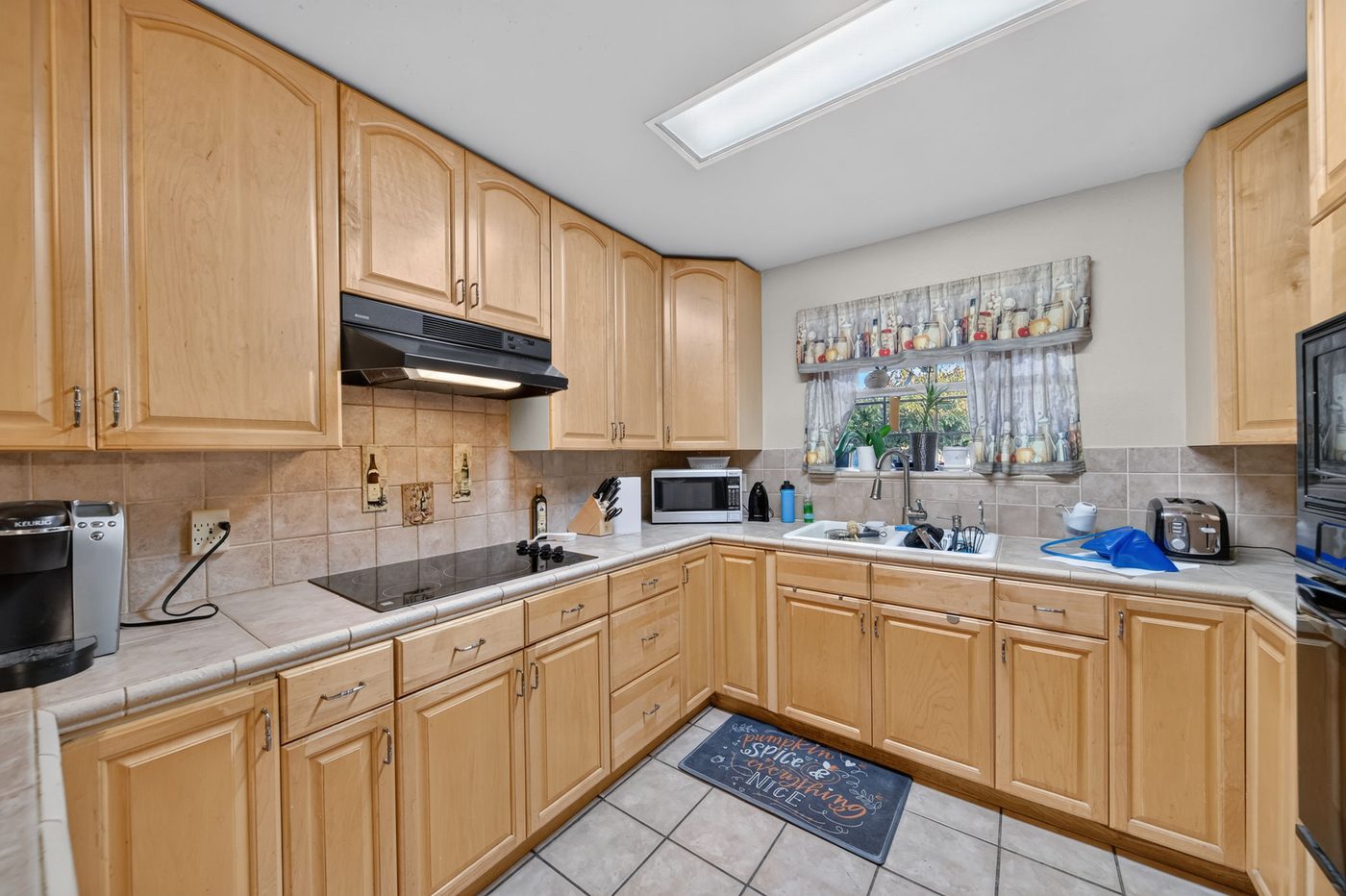 Good: kitchen B